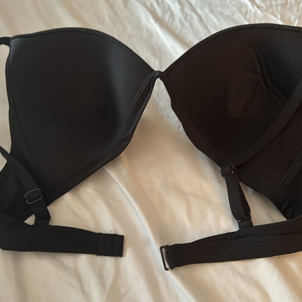 Lululemon bikini top black 34DD - Picture 3 of 3
